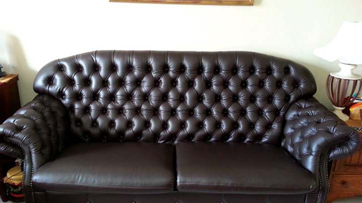 2 Seater<br/>Leather Sofa